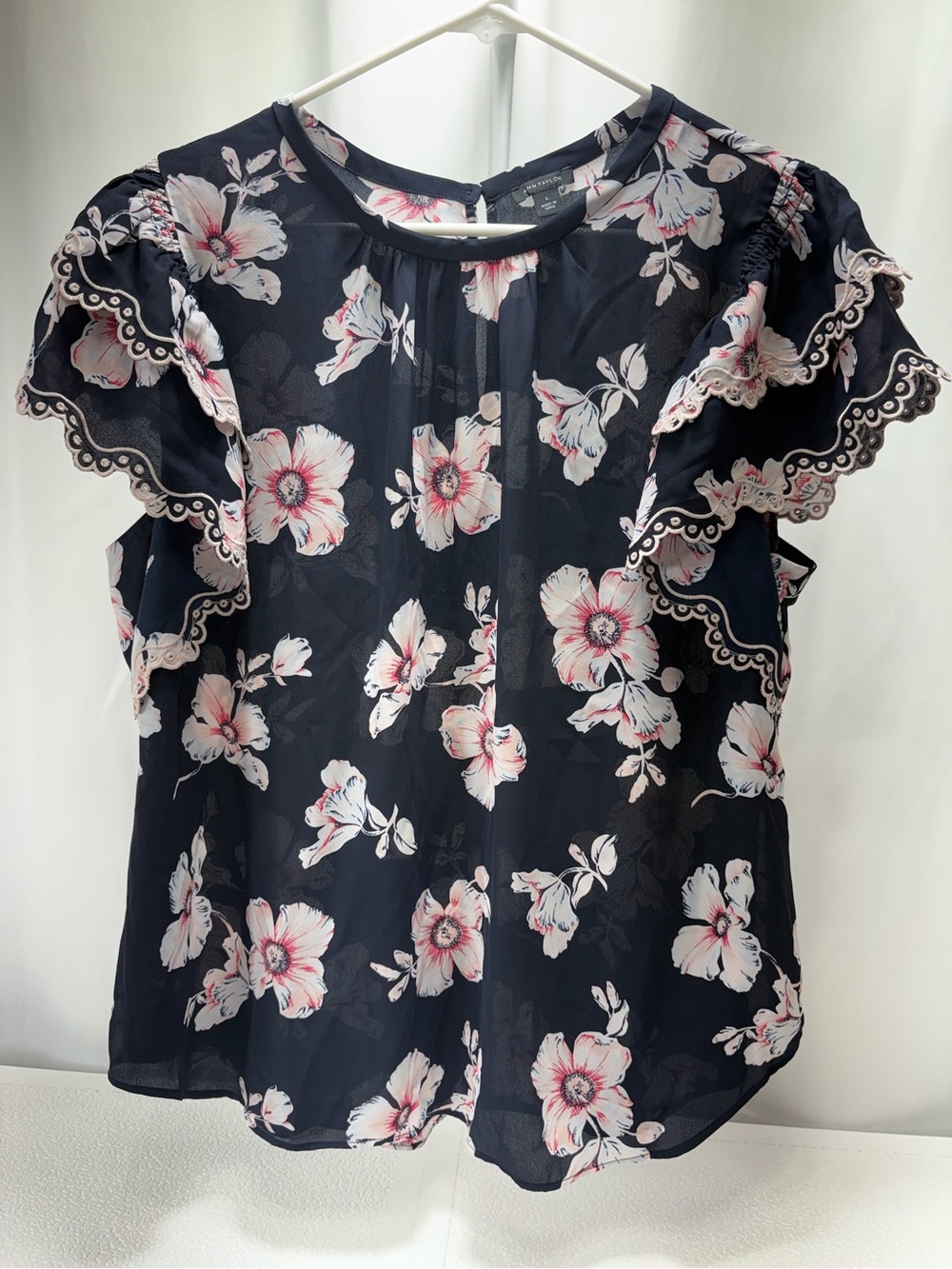 Ann Taylor Navy Floral Ruffle Sleeve Top 4373